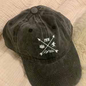 Bigfoot cap for men, women, adjustable back, hat New without tags, PNW